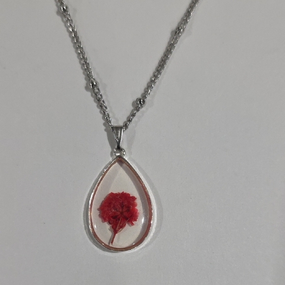 Elegant Red Blossom Teardrop Resin Pendant Necklace – Botanical Silver Jewelry - Picture 3 of 12